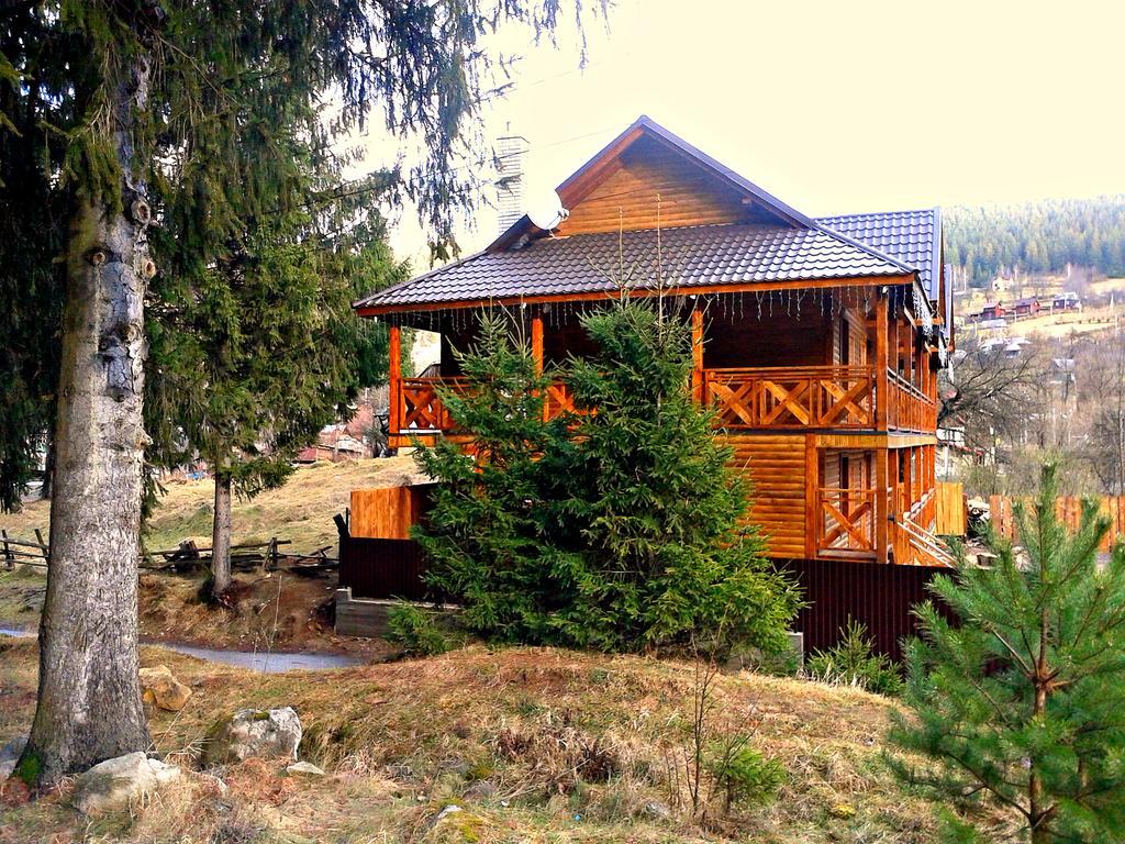 Krym Hotel Iaremcea Exterior foto