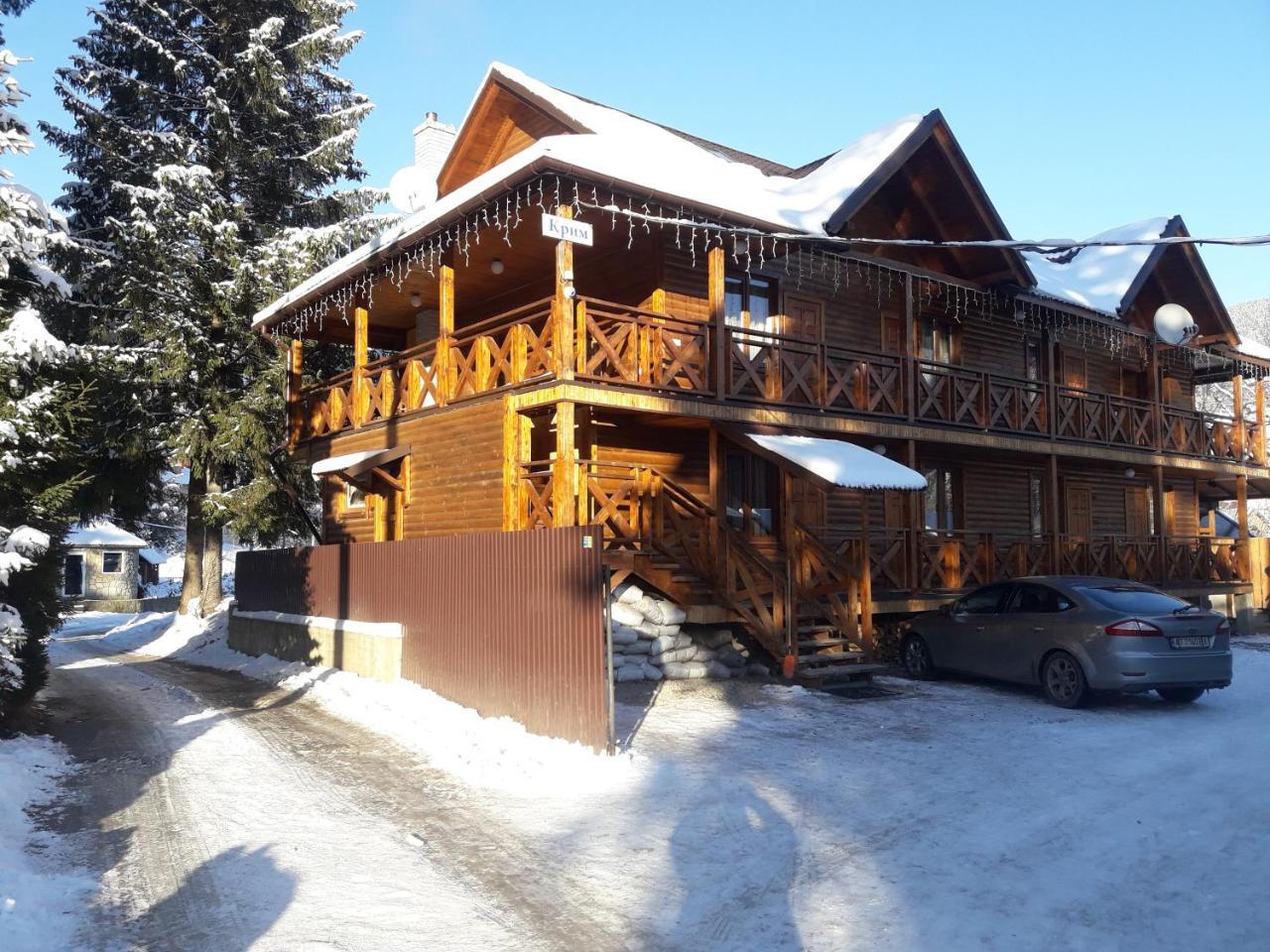Krym Hotel Iaremcea Exterior foto